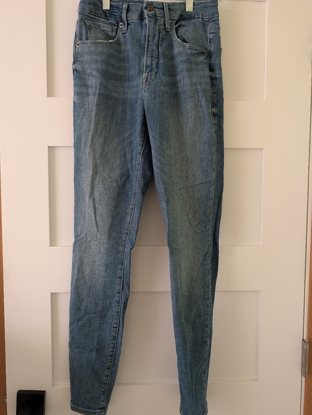 Good American Good Waist High Rise Skinny Jeans Distressed Hem Size 4/27